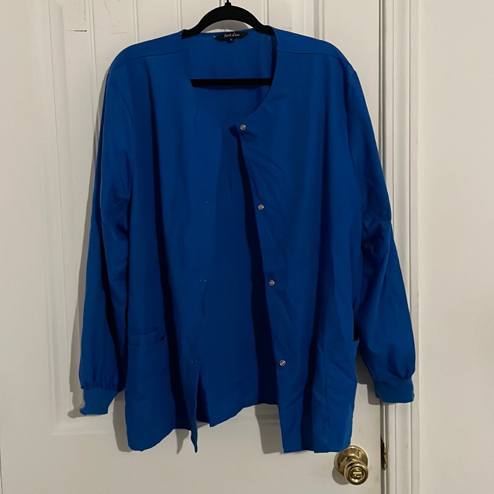 Medical long sleeve jacket